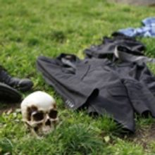 Naked Shakespeare to Return to Brooklyn with All-Male HAMLET