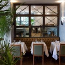 BWW Preview: TUDOR CITY STEAKHOUSE Debuts in NYC