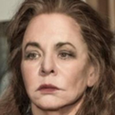 BWW Review: APOLOGIA, Trafalgar Studios