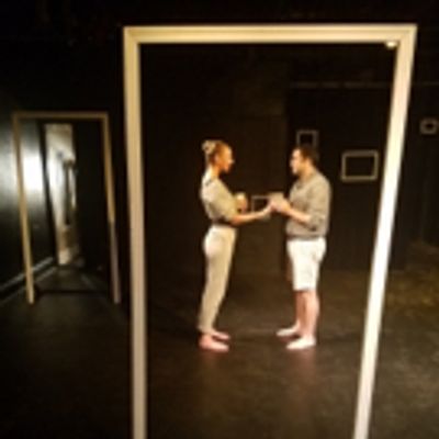 Photo Flash: Knock on the Door of APARTMENT 301
