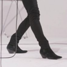 King Leg's Debut Album MEET KING LEG To Be Released on October 20