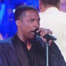 VIDEO: Leslie Odom Jr. Performs 'Wait For It' & More at BOSTON POPS FIREWORKS…