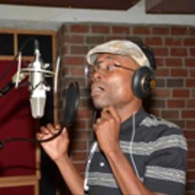 Exclusive Photo Coverage: Cast of KINKY BOOTS Steps Into the Holidays with Carols For A Cure