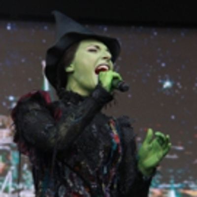 Photo Flash: AN AMERICAN IN PARIS and WICKED Thrill at West End Live