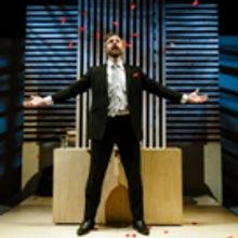 BWW Review: SUPERHERO, Southwark Playhouse