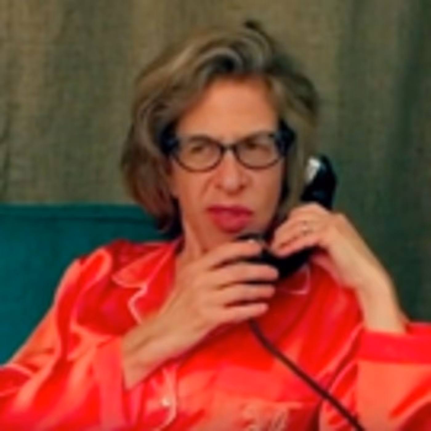 BWW Morning Brief August 15th, 2017: Lin-Manuel Miranda Visits the LATE LATE SHOW Tonight and More! Image