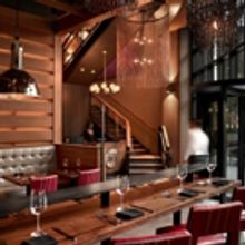 BWW Review: DEL FRISCOS GRILLE Debuts in the Financial District