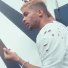 VIDEO: HAMILTON's Jordan Fisher Shares Official Video for New Single 'Mess'