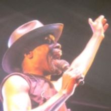 VIDEO: Lola Gets Funky- Watch Billy Porter Perform a KINKY BOOTS Remix!