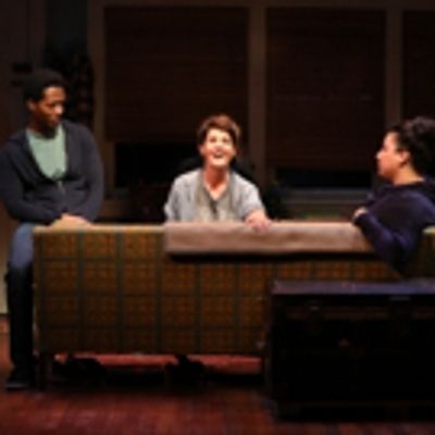 Photo Flash: First Look at Nia Vardalos in Return of TINY BEAUTIFUL THINGS, Now Extended at The Public Theater