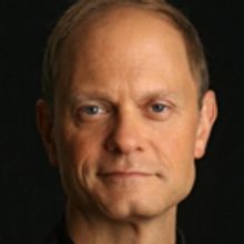 David Hyde Pierce to Host 9th Annual BROADWAY SALUTES at Sardi's