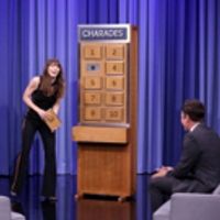 VIDEO: Jessica Biel, Matt Bomer & Kelsea Ballerini Play Charades on TONIGHT SHOW Video