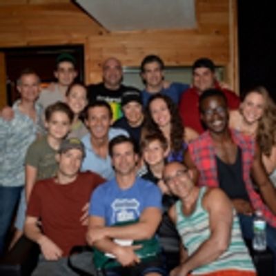 Exclusive Photo Coverage: A BRONX TALE Rings in the Holiday Season with Carols For A Cure!