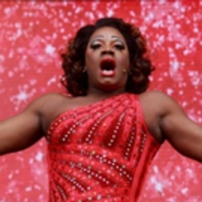 Photo Flash: KINKY BOOTS Brings Red Hot Heels to WEST END LIVE 2017