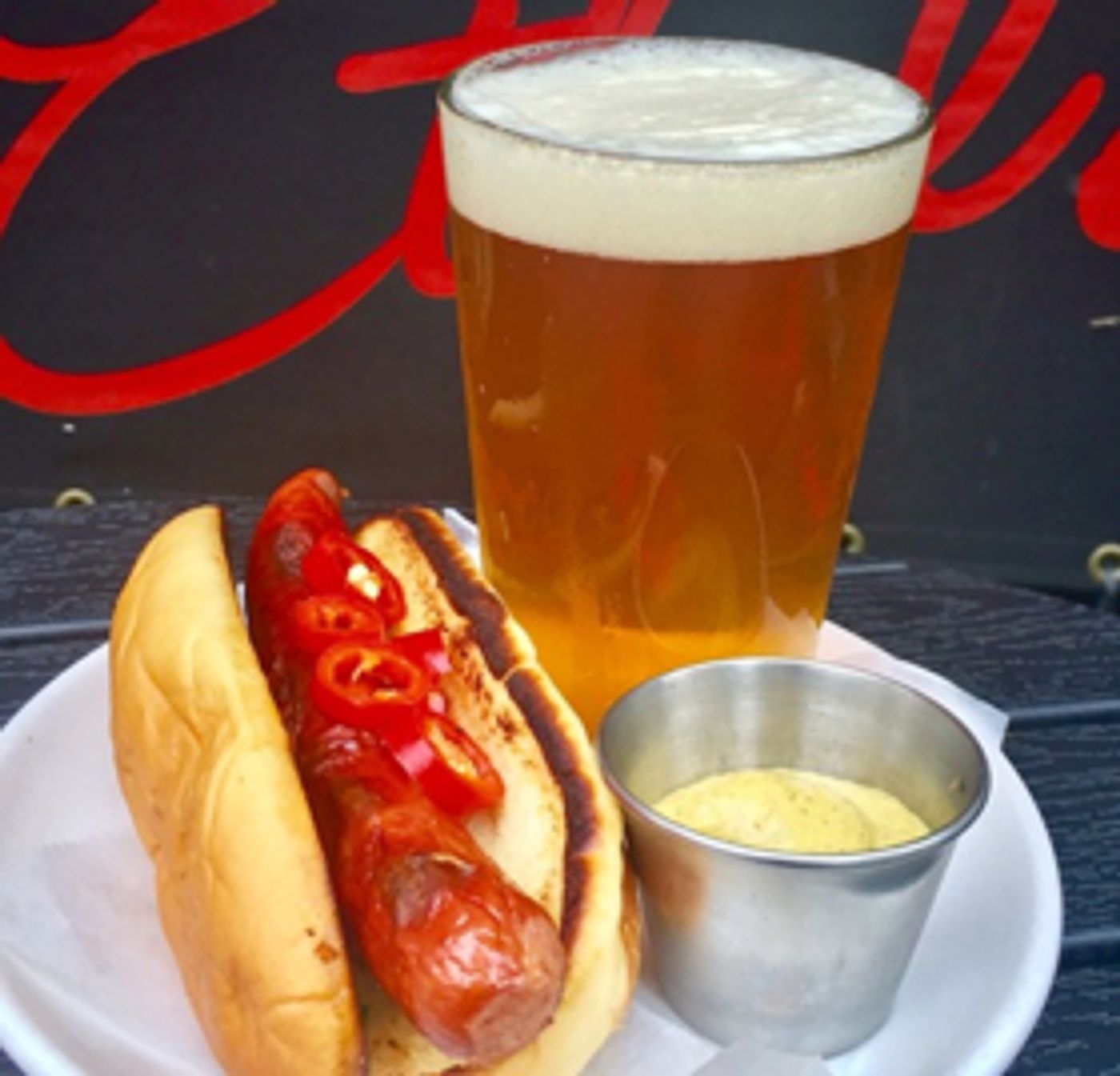ETHYLS ALCOHOL AND FOOD Celebrates Labor Day on the UES with Specials All Day Image