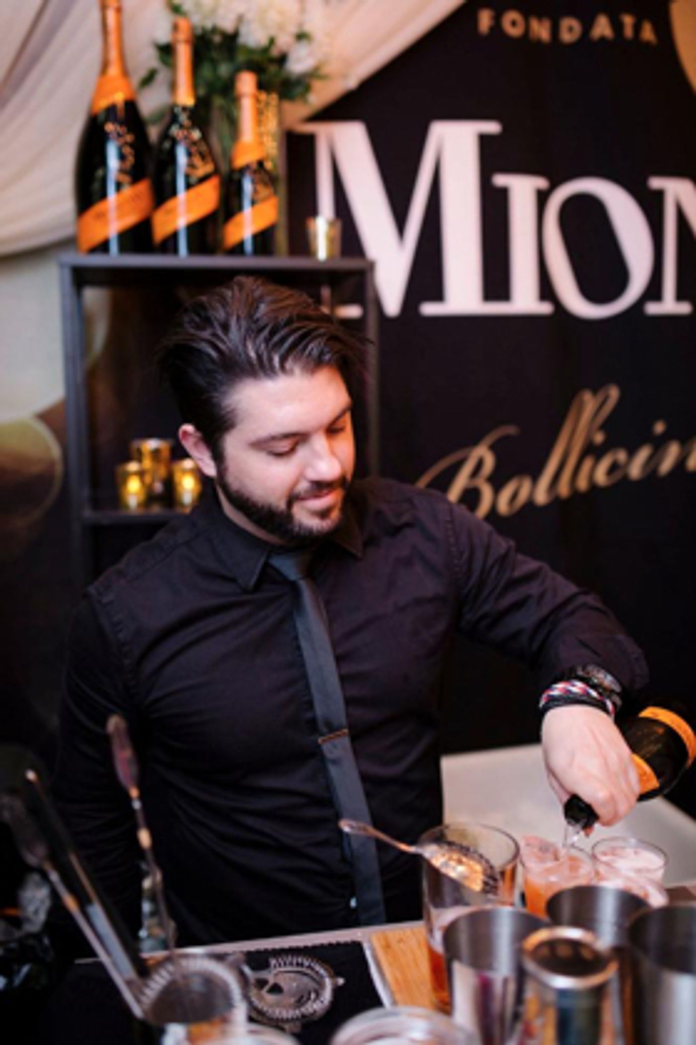 Master Mixologist:  Justin Noel of MIONETTO  Image