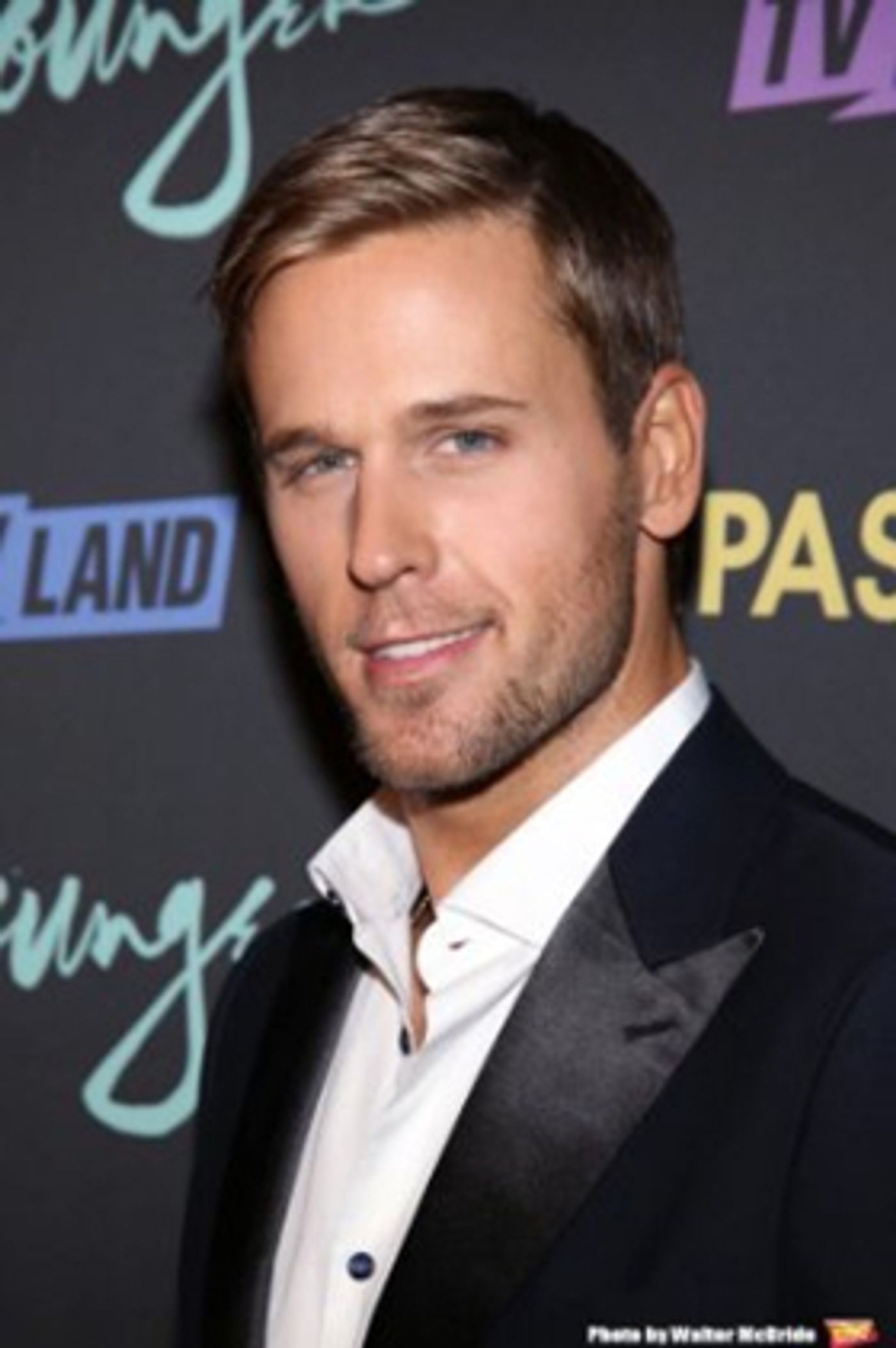 YOUNGER Star Comes Out As Gay, Marries Longtime Boyfriend  Image