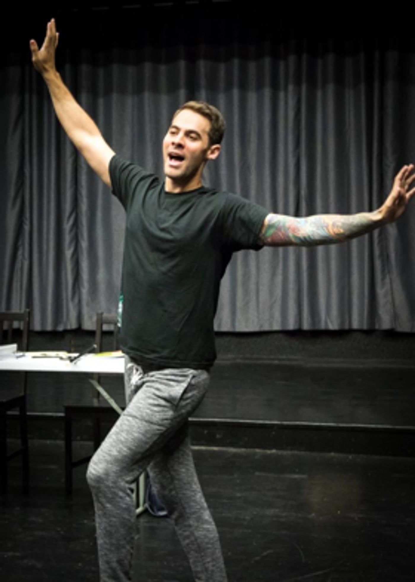 Dezart Performs Kicks Off  10th Anniversary Season With Off-Broadway Hit Comedy THE LEGEND OF GEORGIA MCBRIDE  Image