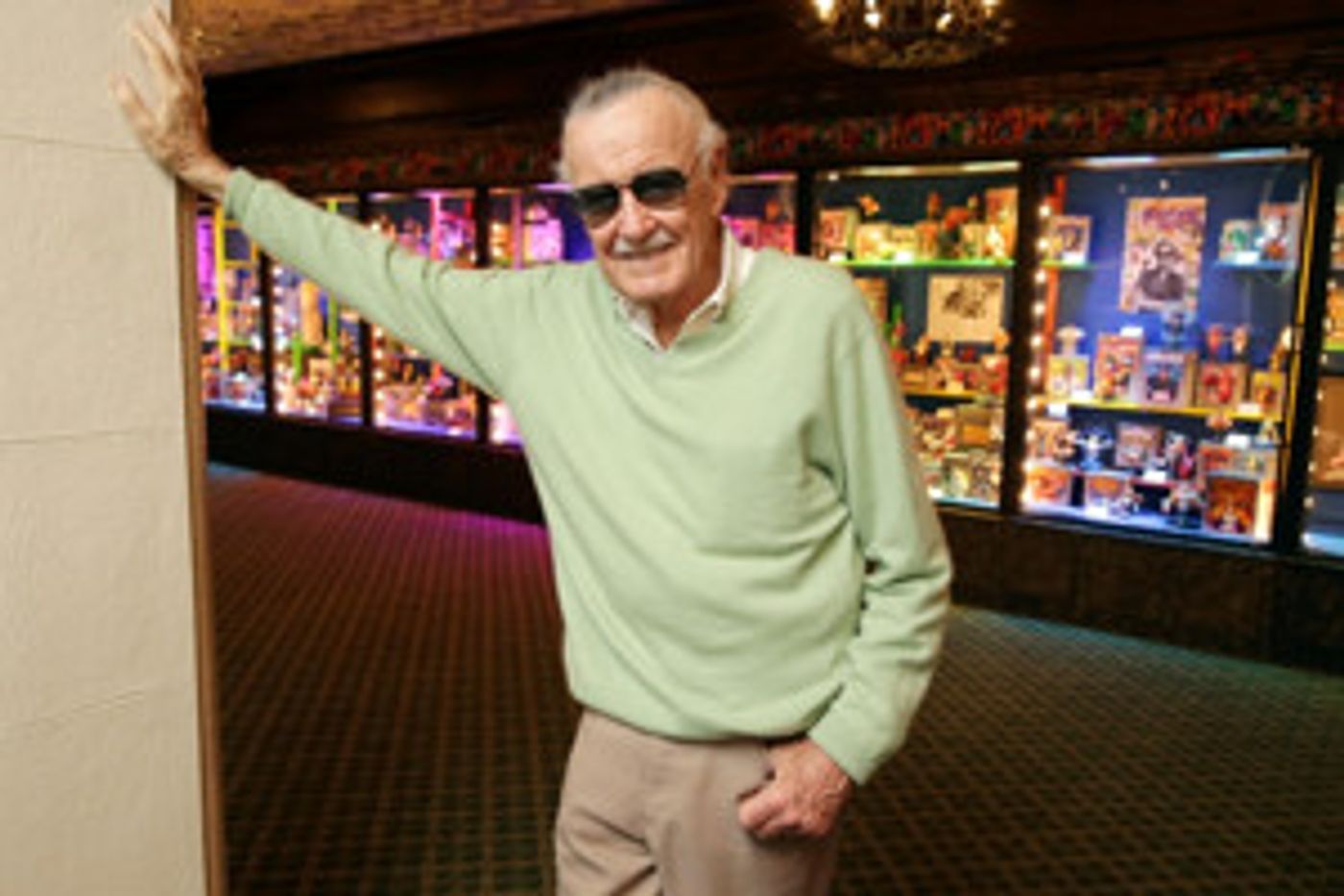 Nerdist CEO Chris Hardwick to Host EXTRAORDINARY: STAN LEE in L.A.  Image