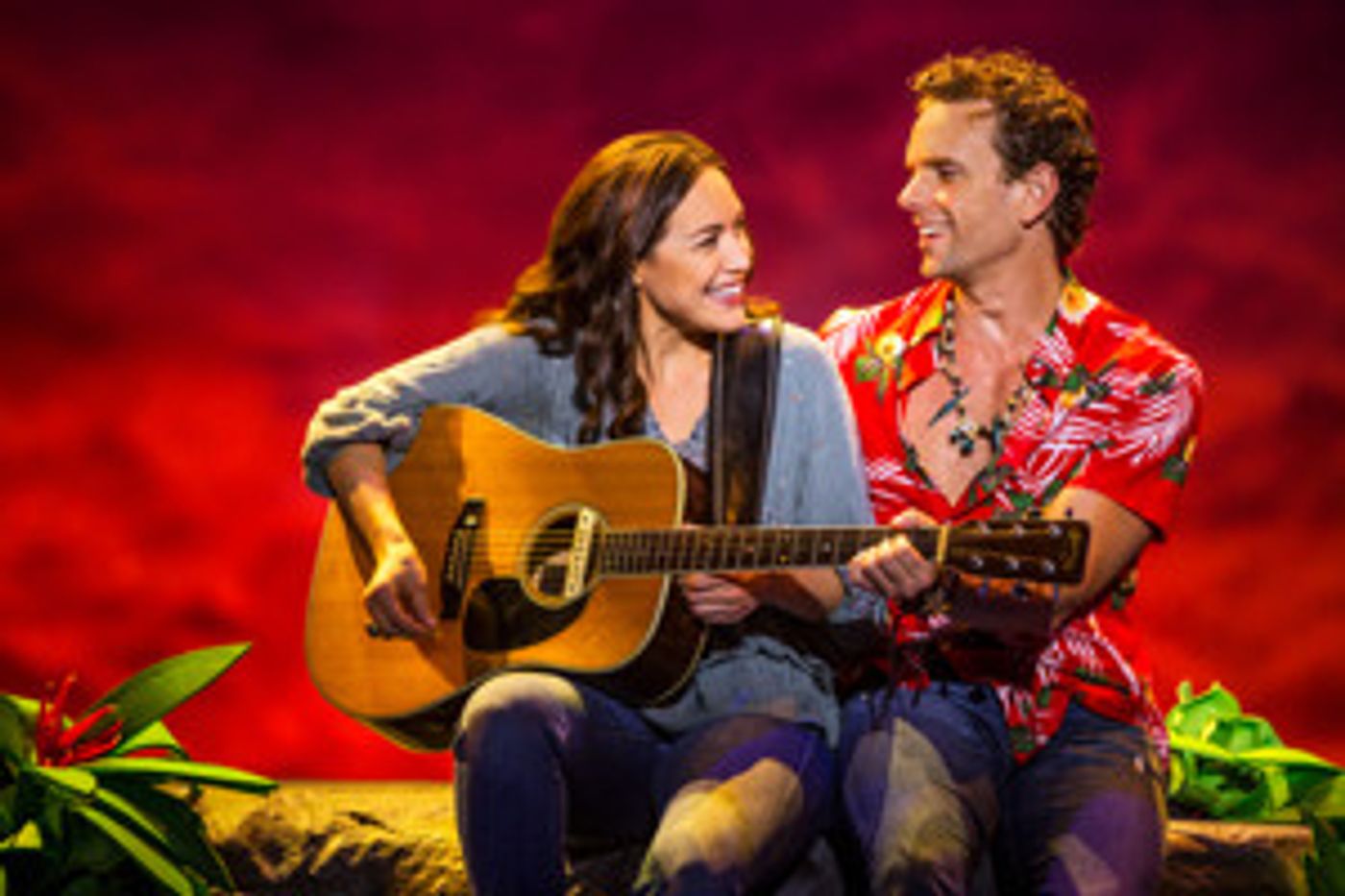 Paul Alexander Nolan, Alison Luff, Lisa Howard and More to Star in ESCAPE TO MARGARITAVILLE on Broadway; Full Cast Announced!  Image