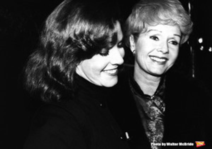 Profiles in History's Carrie Fisher and Debbie Reynolds Auction Grosses Over 2 Million Dollars Image