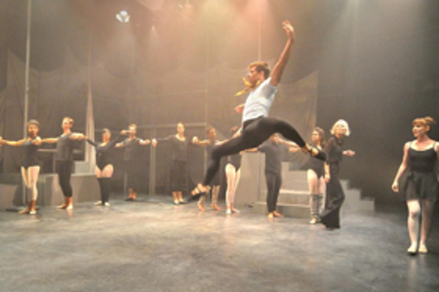 Review: World Premiere FREDDY Pays Tribute to the Life and Death of an Avant-Garde Dance Icon  Image