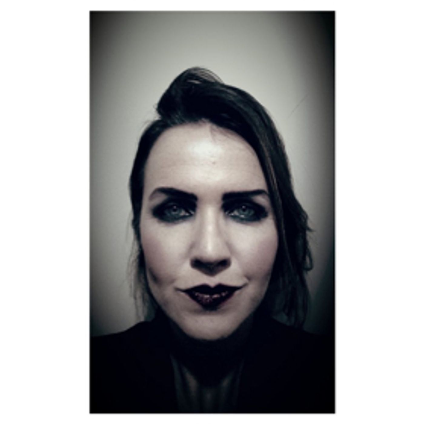 Sally Bowles Says GOODBYE TO BERLIN  Image