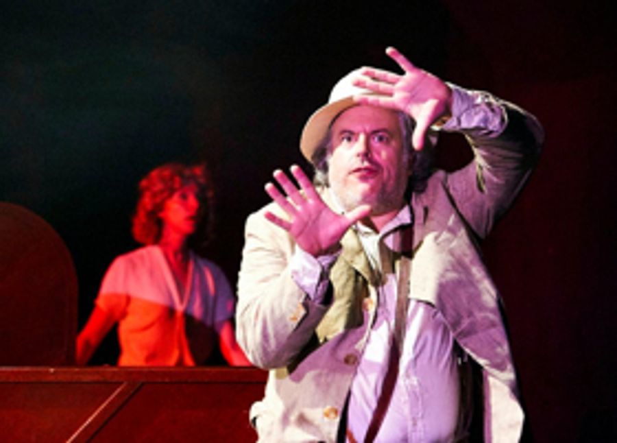 Review: KING KONG (A COMEDY), The Vaults  Image