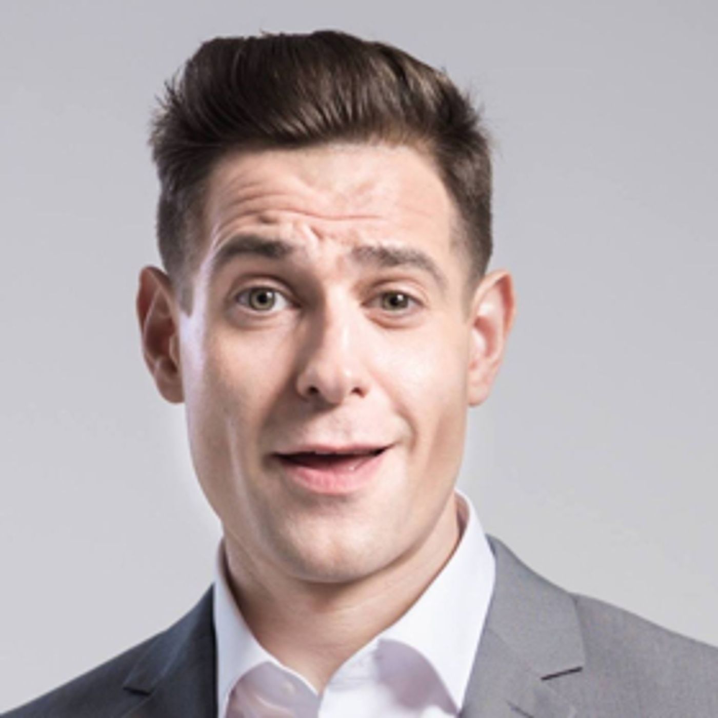 Simon Brodkin Embarks on a UK Tour Extension as Lee Nelson With His Hit Show SERIOUS JOKER  Image