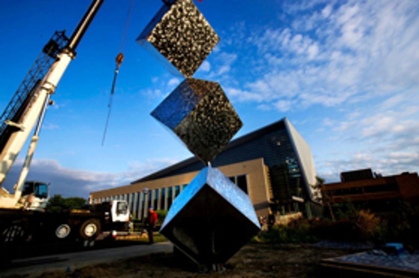 New Kinetic Cube Sculpture Installed On University of Michigan's North Campus Image
