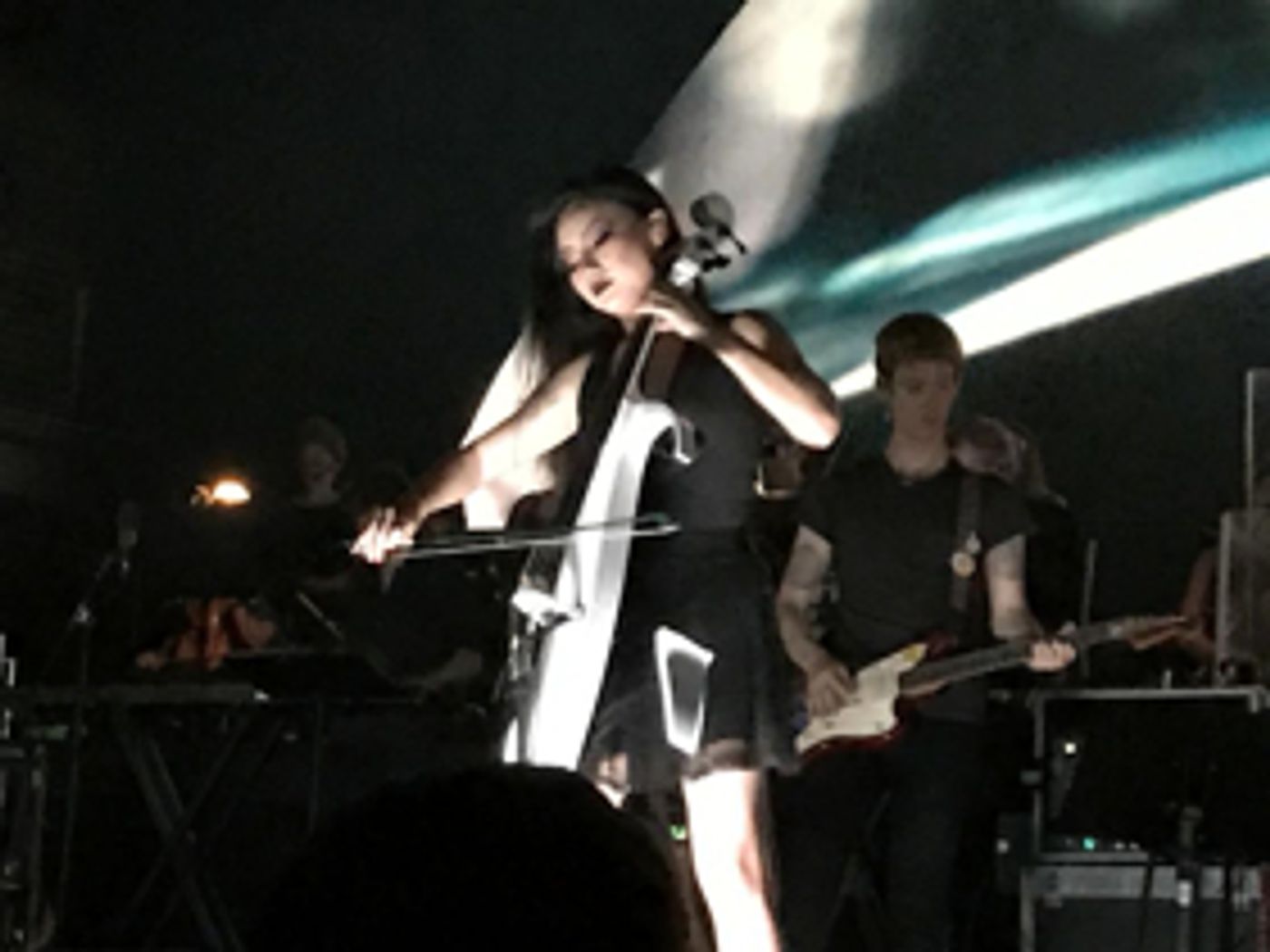 Electric Cellist Tina Guo Shines in Hans Zimmer Concert  Image