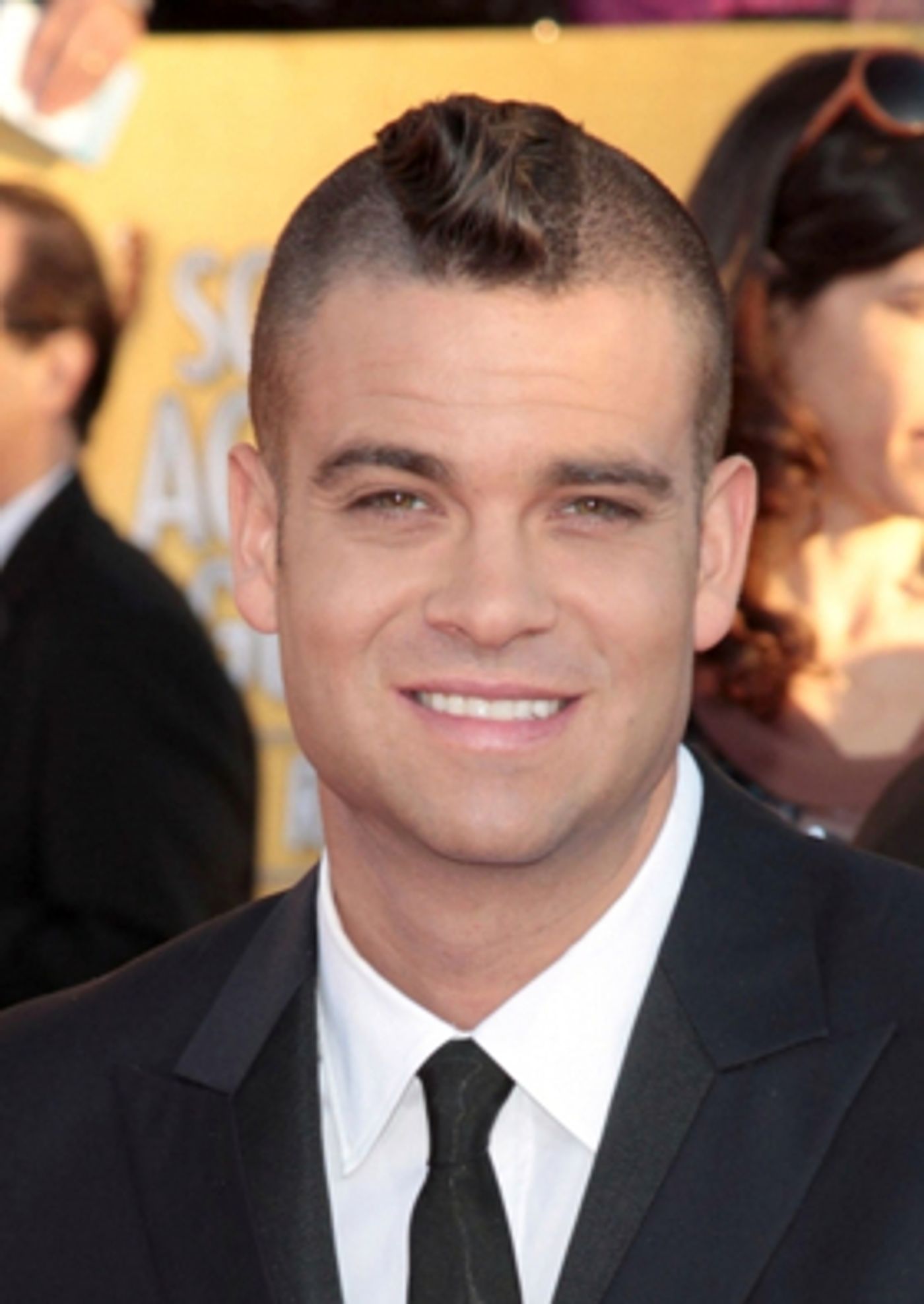 GLEE's Mark Salling Strikes Plea Deal on Child Pornography Charges; Will Serve Up to 7 Years in Prison  Image