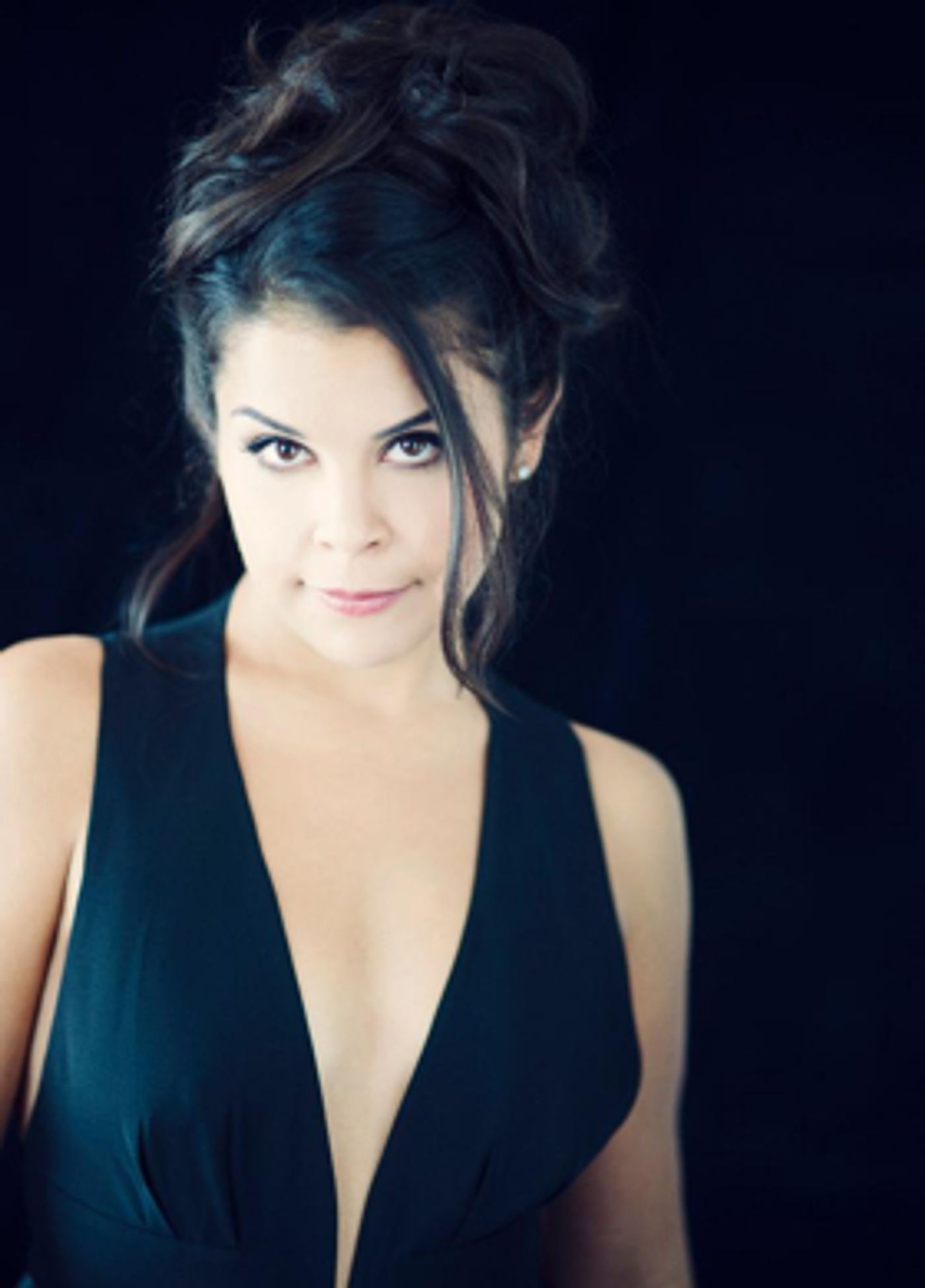 Interview: Soprano Simone Osborne Talks ELIXIR OF LOVE at the COC  Image