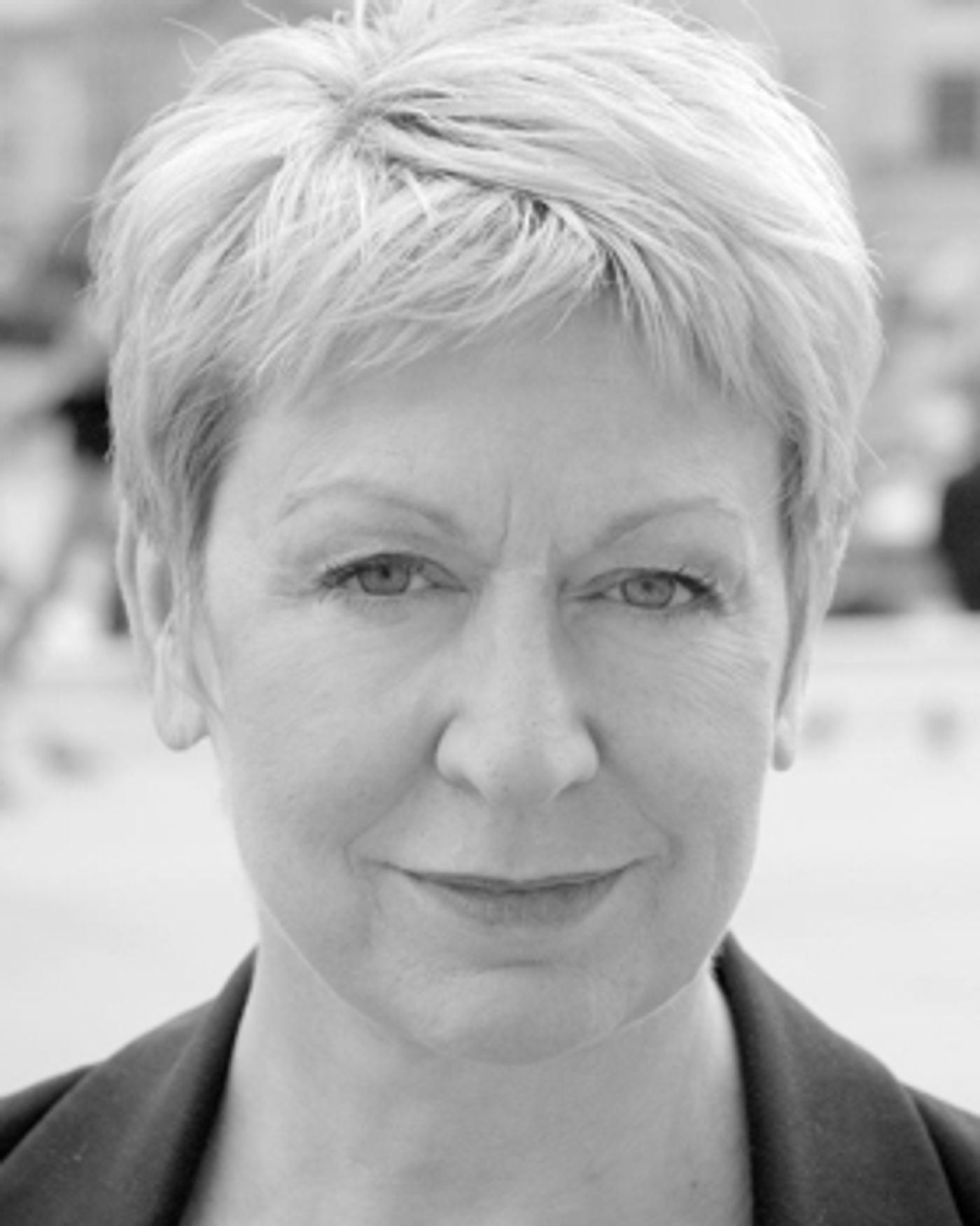 Casting Announced for OF KITH AND KIN, DESIRE UNDER THE ELMS, and UNCLE VANYA at Theatr Clwyd  Image