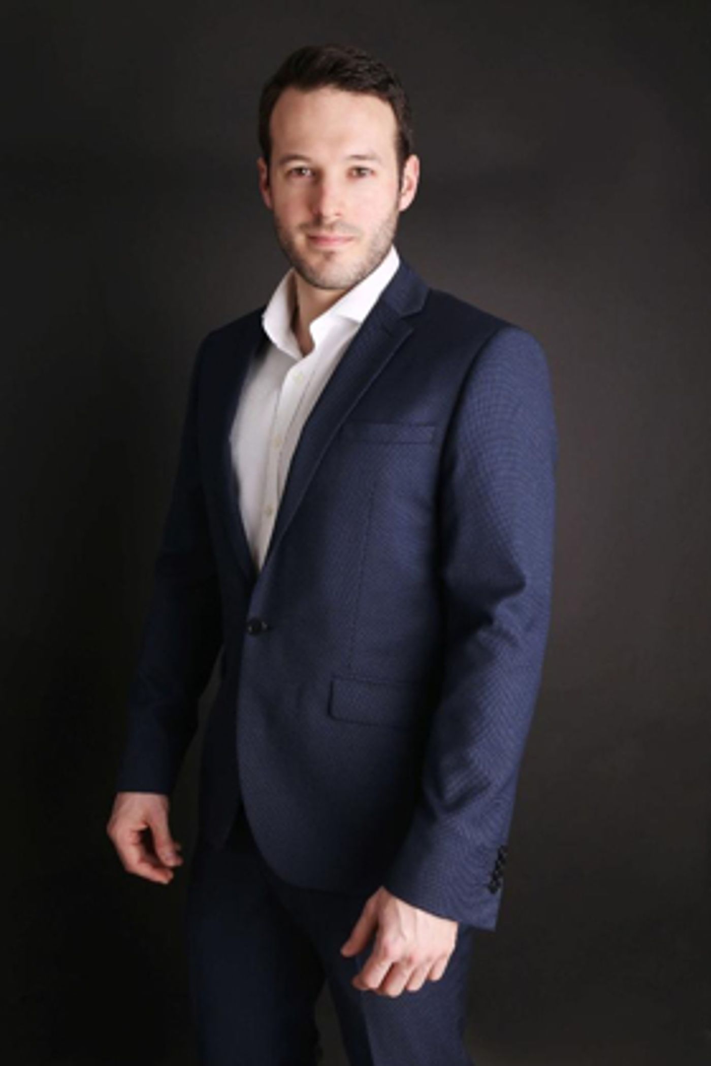 EDINBURGH 2017: BWW Q&A- Aaron Calvert: Awaken  Image