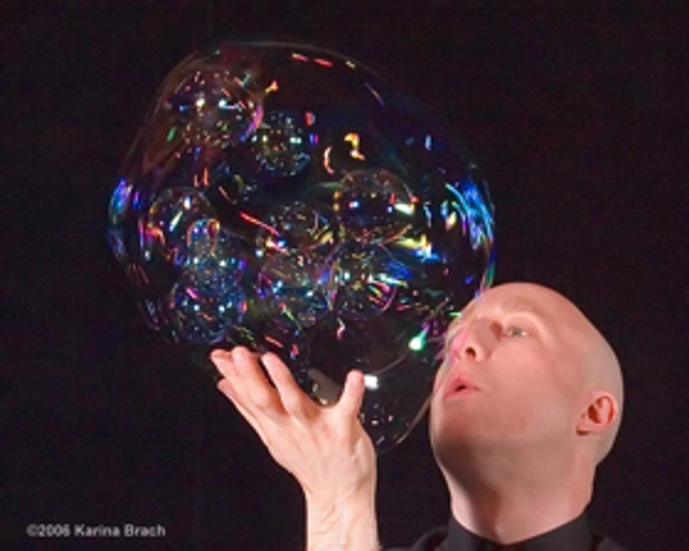 BUBBLEMANIA & More Set for Summer Children's Lineup at Ivoryton Playhouse Image