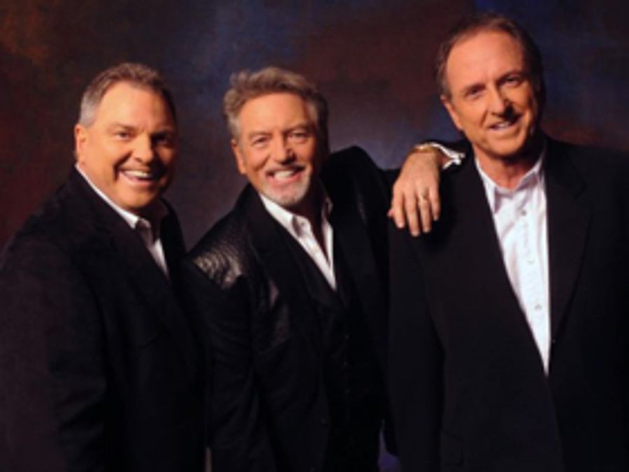 Larry Gatlin & the Gatlin Brothers Announce Hurricane Harvey Benefit  Image