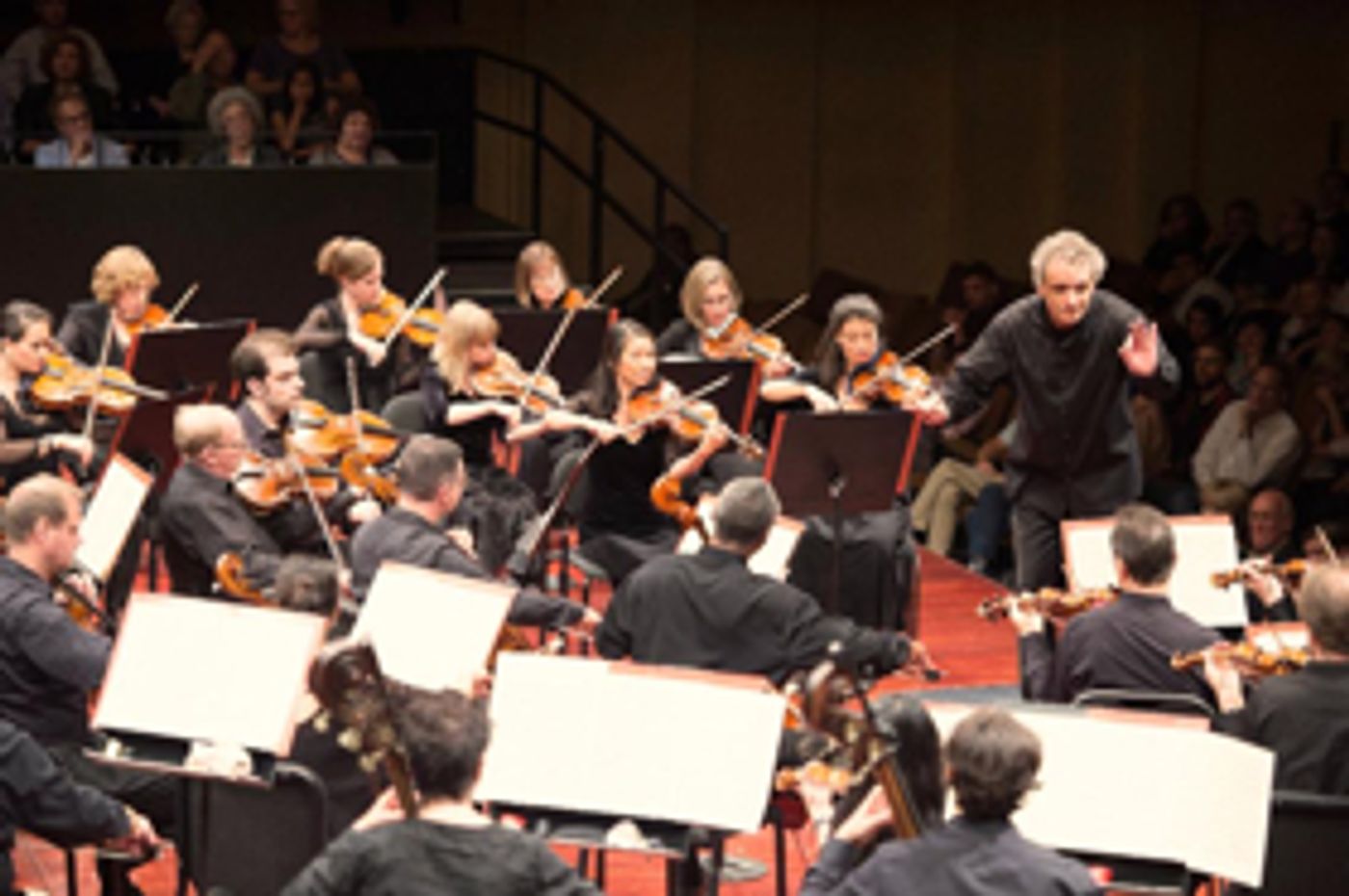 Review: MOSTLY MOZART Opens with Totally Terrific Focus on Young People's Chorus Image