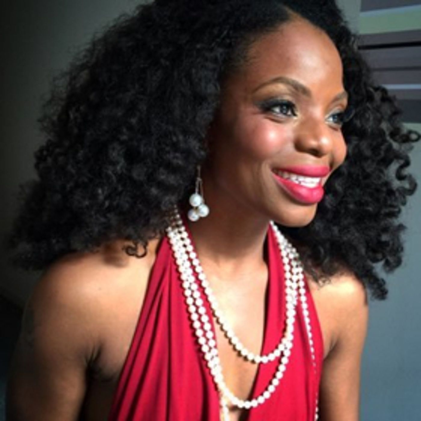 ORANGE IS THE NEW BLACK's Marsha Stephanie Blake Joins Lisa Lampanelli's STUFFED; Cast Complete!  Image