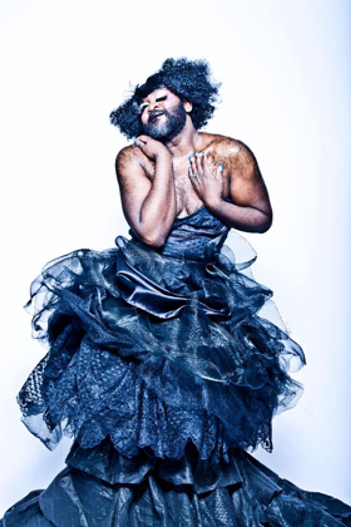 Le Gateau Chocolat Returns to Soho Theatre with ICONS this Month  Image