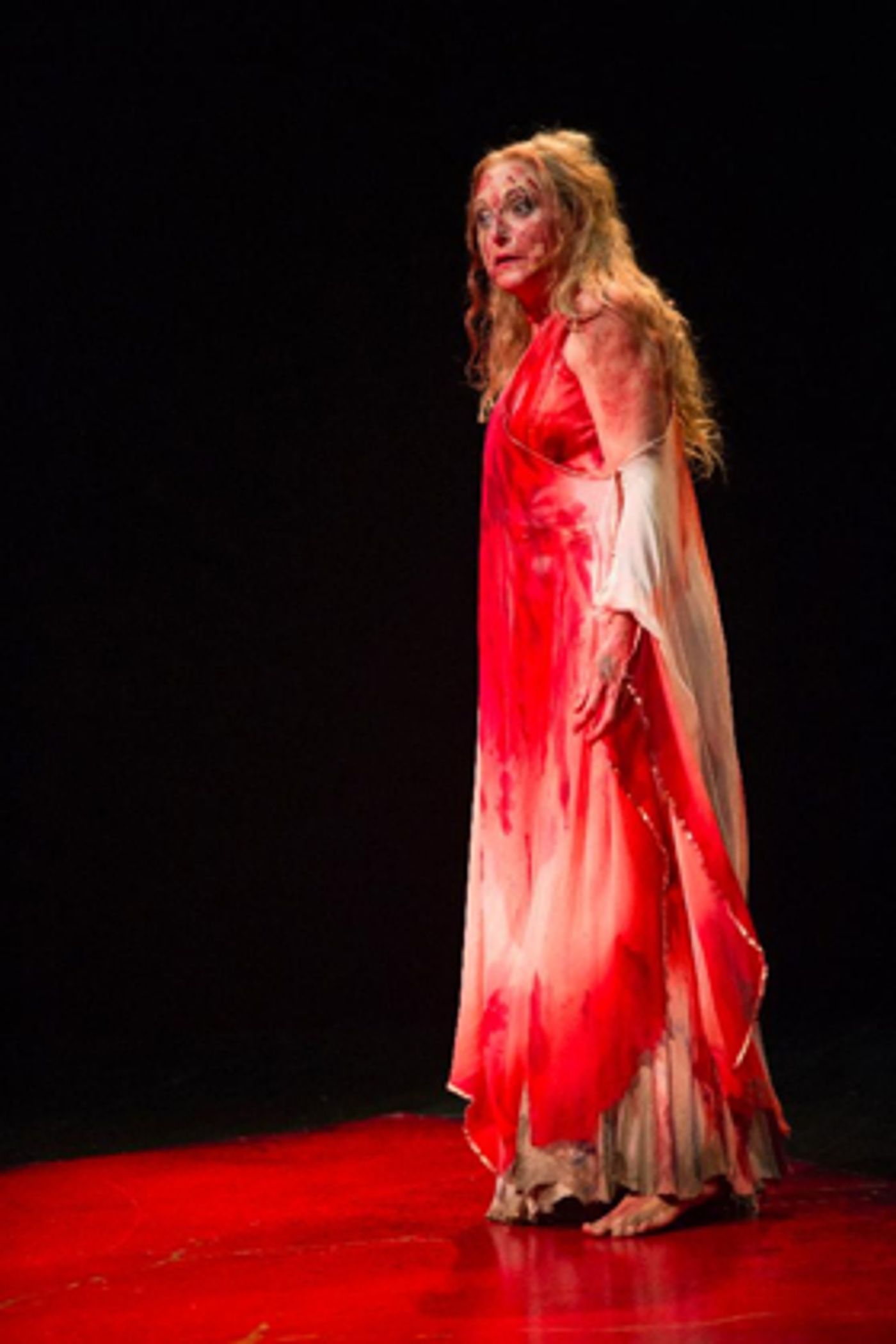 Review: BAKKHAI at the Stratford Festival is Chilling and Exhilarating  Image