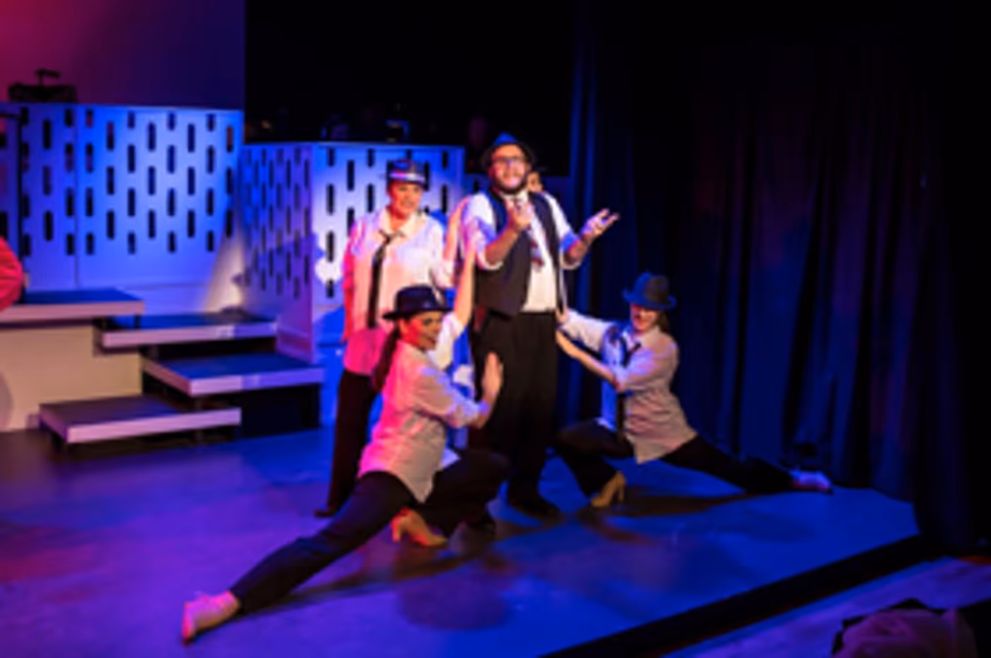 BWW Previews: CATCH ME IF YOU CAN at Off Broadway Papakura Auckland Image