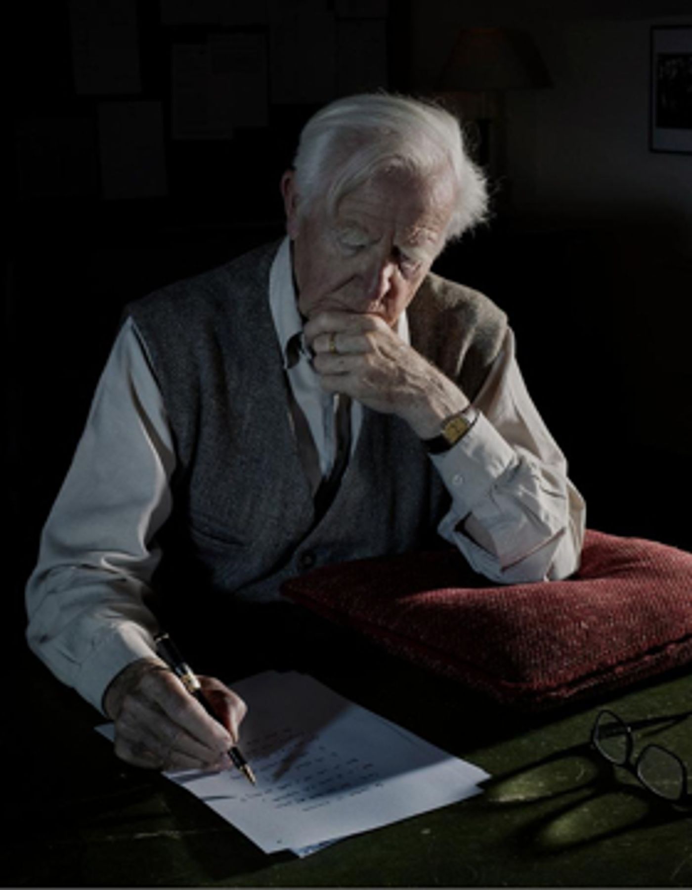 AN EVENING WITH JOHN LE CARRE to Bring Spy Novelist to River Street  Image