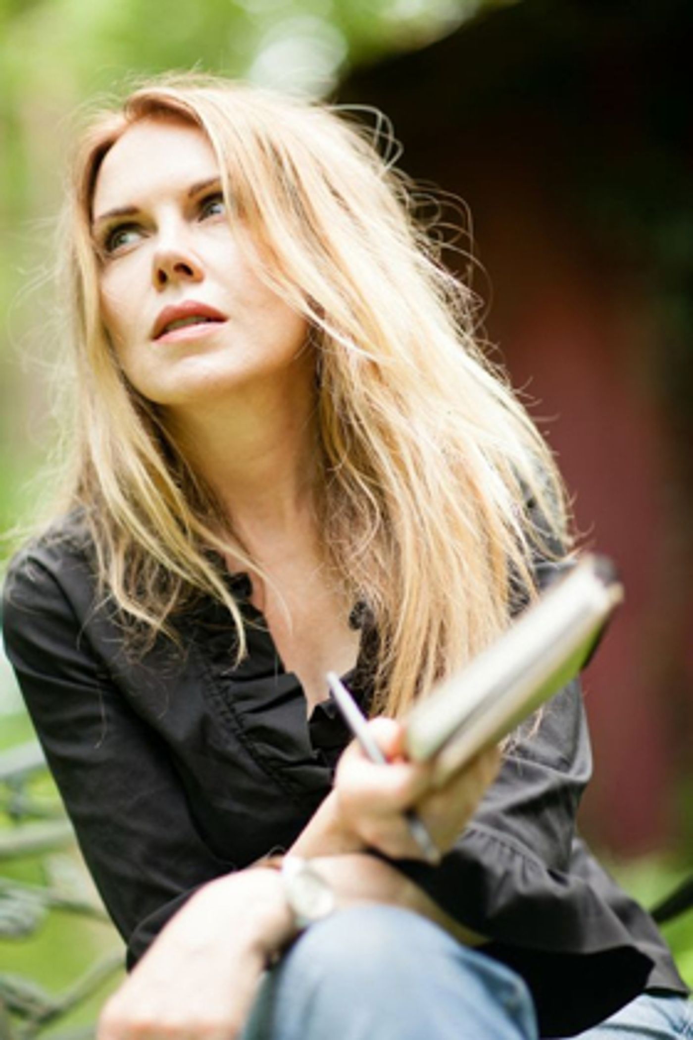 Mary Fahl to Return to NYC at The Cutting Room This November  Image