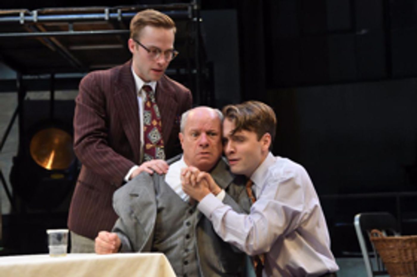 Review: Trinity Rep's DEATH OF A SALESMAN is Theatre At Its Best  Image