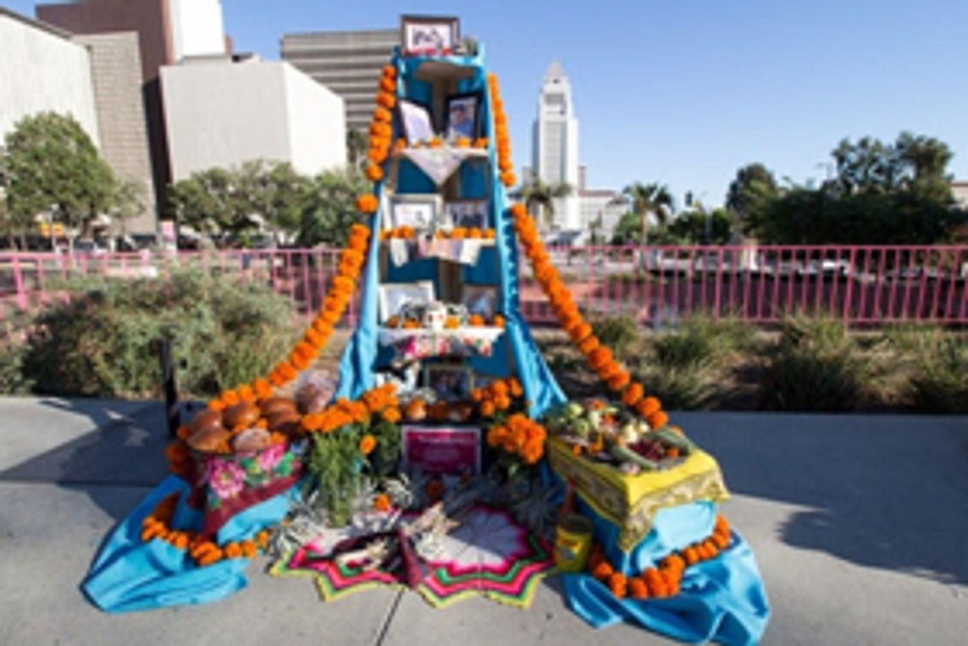 DIA DE LOS MUERTOS to Bring Holiday Traditions to Grand Park Image