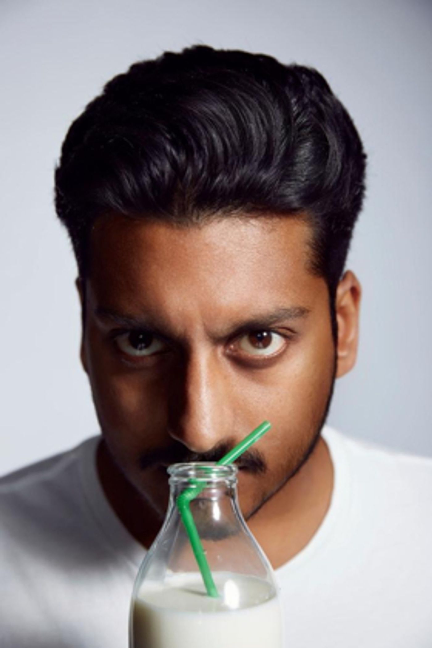 EDINBURGH 2017: BWW Q&A- Ahir Shah  Image