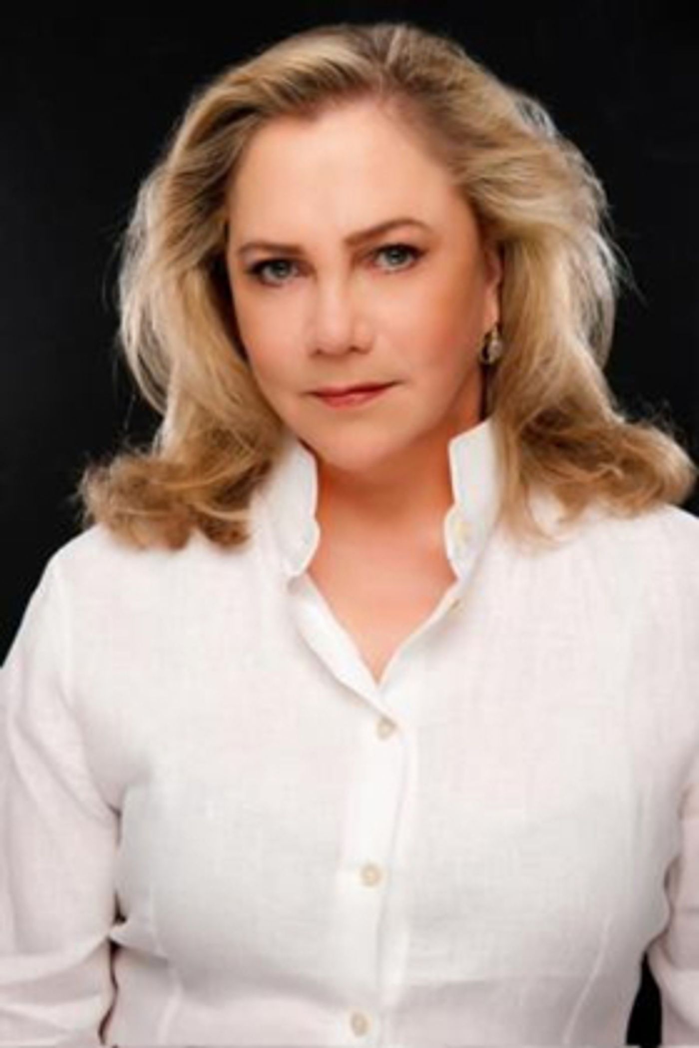 Kathleen Turner to Make Cabaret Debut at Philadelphia Theatre Company  Image