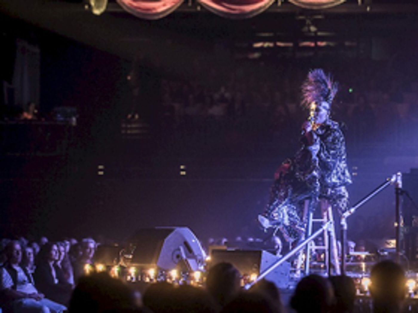 VIDEO: Taylor Mac Performs 'Amazing Grace' in the Streets of San Francisco; Tickets for Curran Run on Sale Next Week!  Image