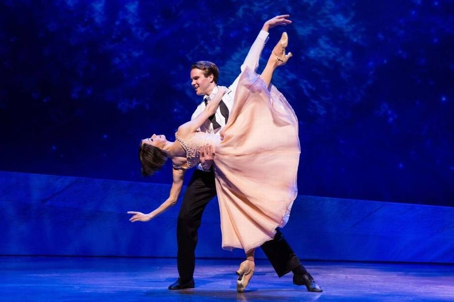 Review: AN AMERICAN IN PARIS at Starlight Theatre Image